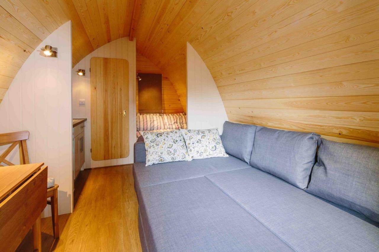 מלון צ'לטנהם Campion Glamping Pod מראה חיצוני תמונה
