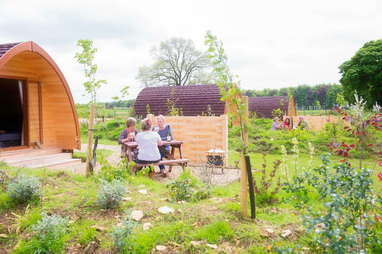 מלון צ'לטנהם Campion Glamping Pod מראה חיצוני תמונה